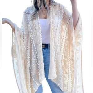 Women’s Ivory Textured Soft Kimono Cardigan One Size NWT